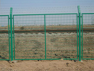 铁路防护栅栏图片2